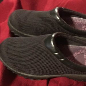 Dansko Black Mesh Clog Shoes. Size 8.5, EUR 39.5.